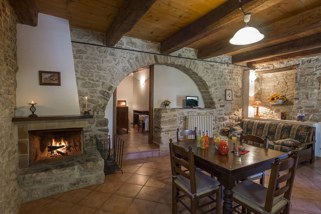 Expert Chimney and Fireplace Services in Benbrook, Texas