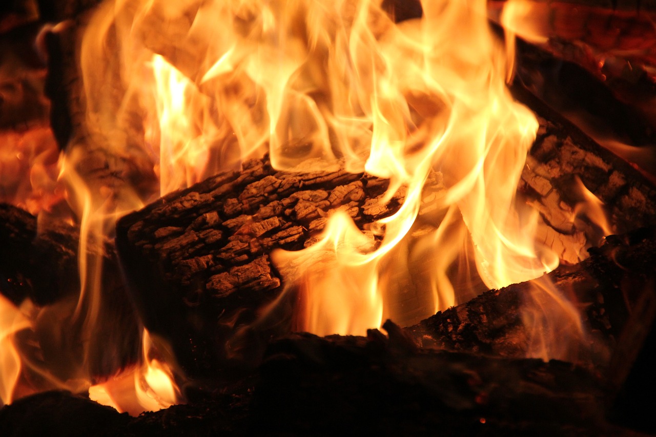 Professional Fireplace Cleaning Services In Benbrook Texas